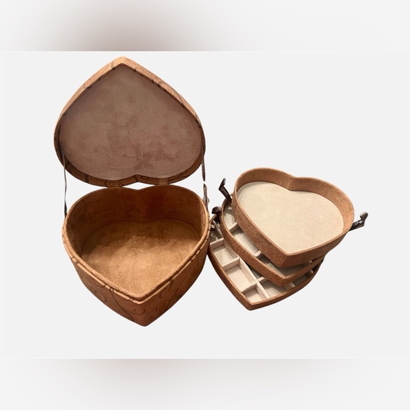 Brighton Other - Brighton “Fill Your Heart” Jewelry Box